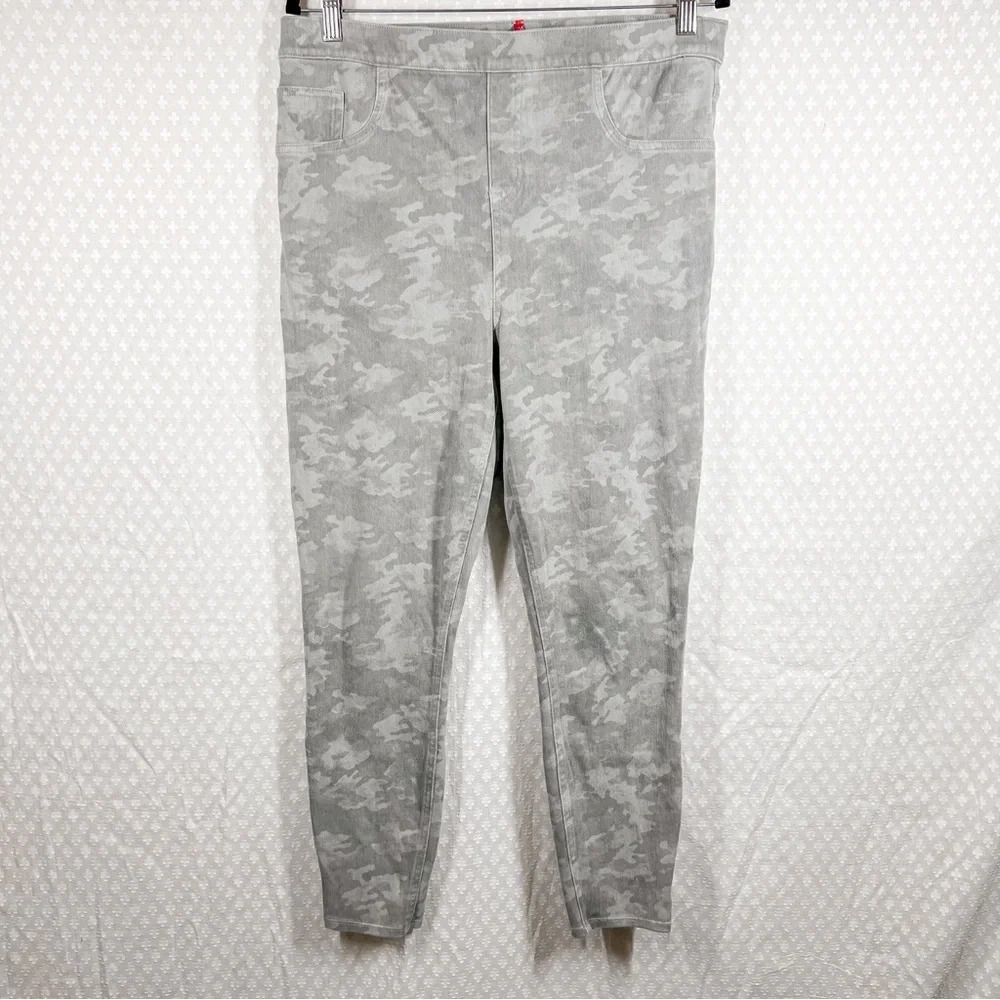 Spanx Green Grey Camo Print High Rise Pull On Skinny Jeans